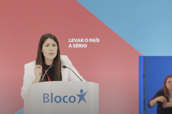  Na XIII Convenção Nacional, Mariana Mortágua é eleita coordenadora nacional do Bloco.