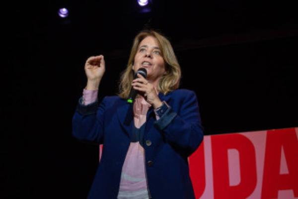 Catarina Martins: “A agenda que divide é a que domina o debate público”