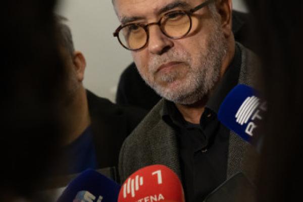 “Mais do que vídeos nas redes sociais, as pessoas precisam de apoios concretos”